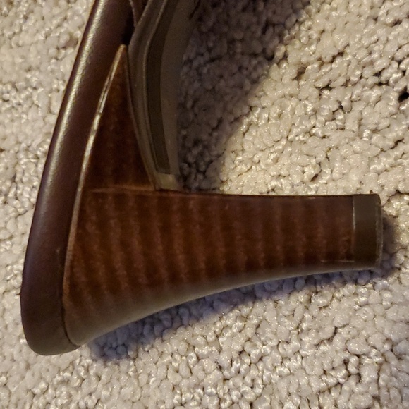 FIRST Embroidered Leather Mules - Picture 8 of 16